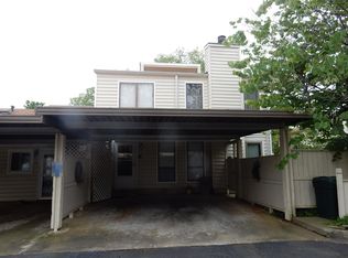 657 Serramonte Dr, Marietta, GA 30068