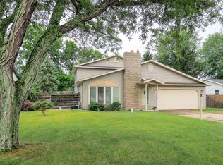 33137 Thelma Ave, Paw Paw, MI 49079