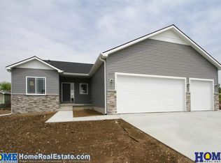 5110 Model W Gary Gately St, Lincoln, NE 68528