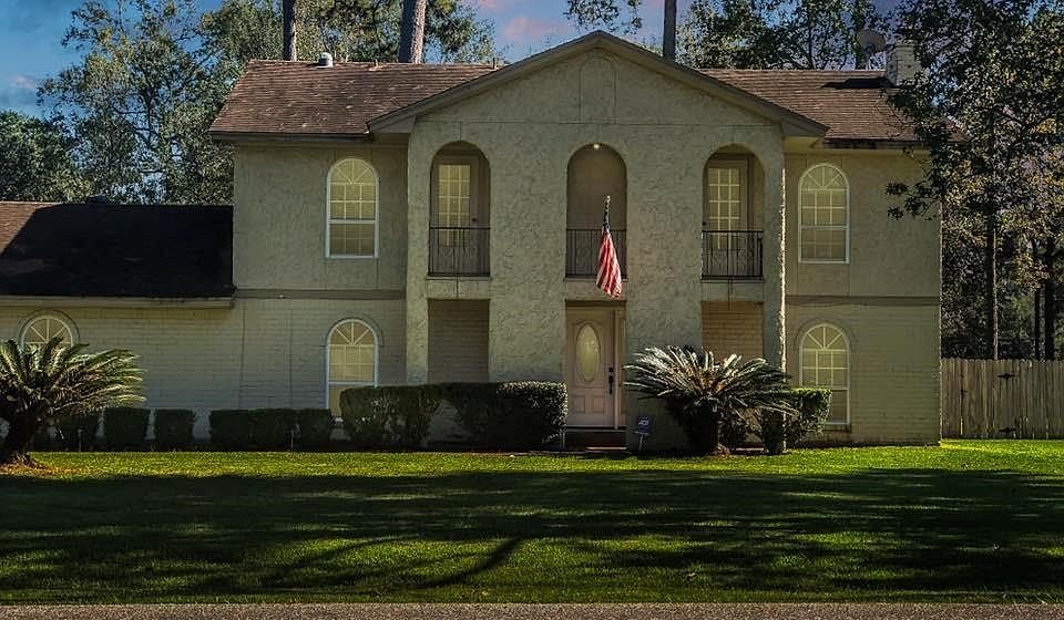 2206 Roman Forest Blvd, New Caney, TX 77357 Zillow