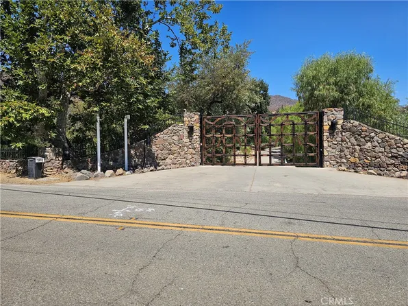 2972 Triunfo Canyon Rd, Agoura Hills, CA 91301