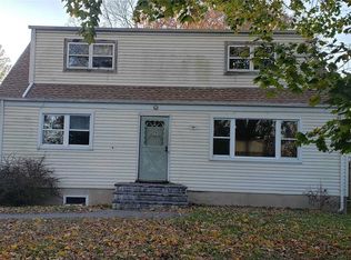 335 Broadway, Huntington, NY 11743