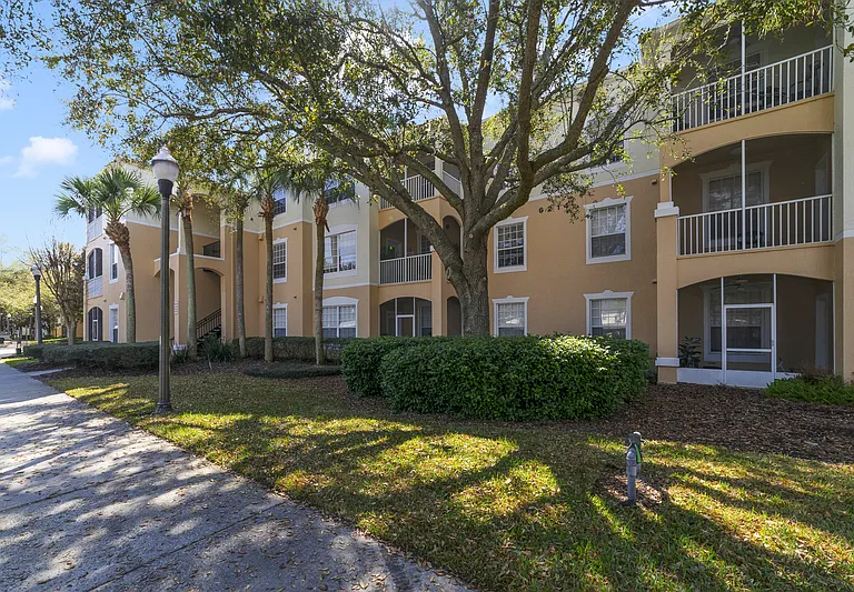 6214 Stevenson Dr #304 — Photo 23