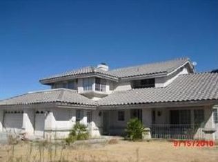 19090 Bear Valley Rd, Apple Valley, CA 92308