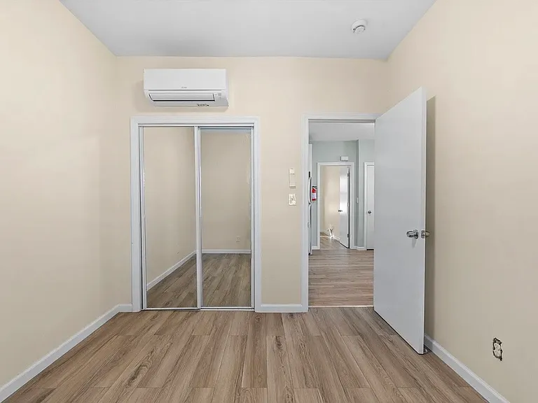413 Lanza Ave #1 — Photo 12