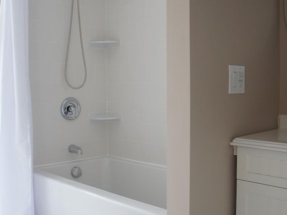 Large, bright bathroom