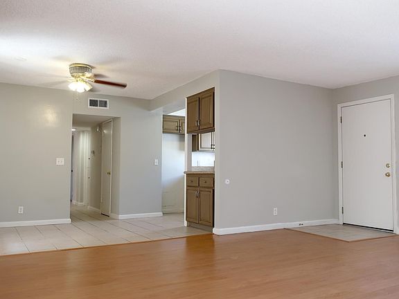 2nd image of 2255 Montrose Ave APT 14