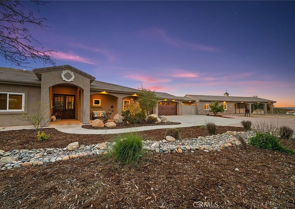1st image of 37527 La Encina Cir