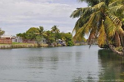 5th image of 20120 Bel Aire Dr