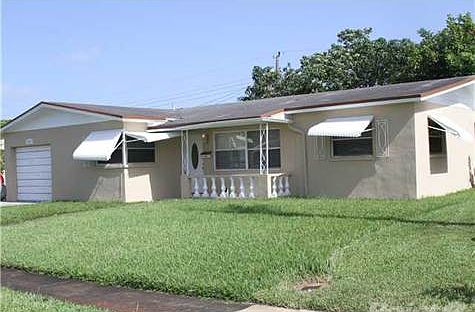1st image of 3677 NW 27th St