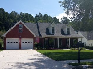 2760 Meadow Gate Way, Loganville, GA 30052