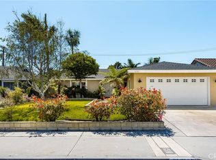 21381 Antigua Ln, Huntington Beach, CA 92646