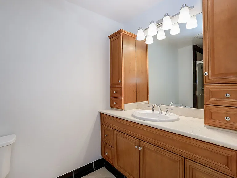 256 State St #9 — Photo 20