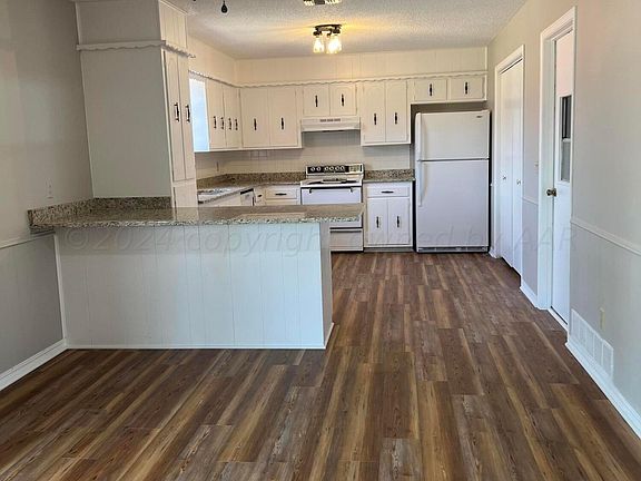 4th image of 103 Dallam Ave