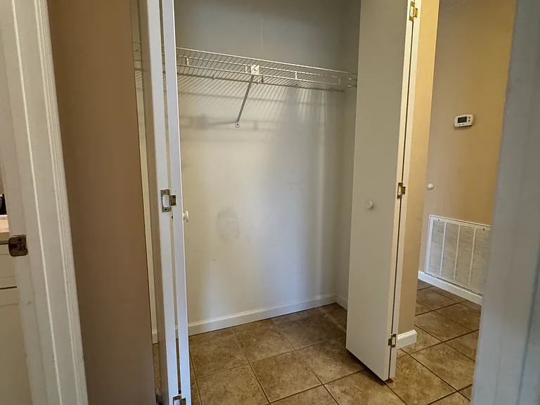 1029 SW Rossborough Ct #102 — Photo 20