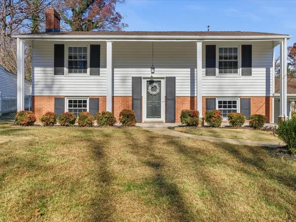 131 Elon Pl, Danville, VA 24540