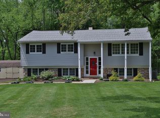 3826 Monitor Dr, Collegeville, PA 19426