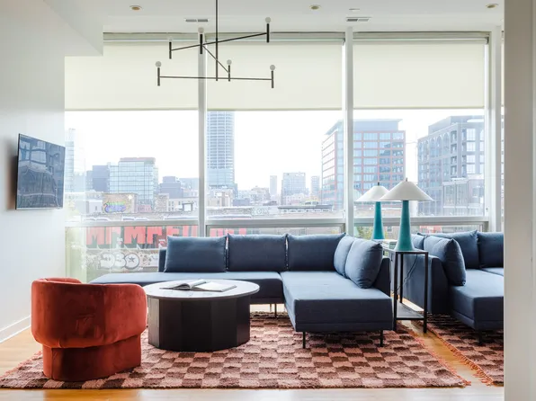 (undisclosed Address), Chicago, IL 60642