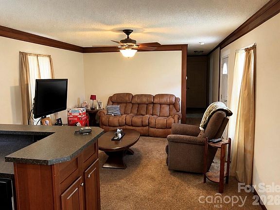 5th image of 81 Frye Heights Ln