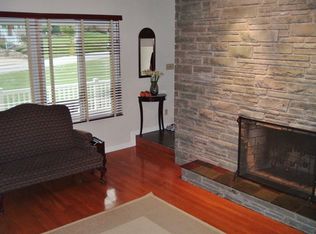 5039 Parkvue Dr, Pittsburgh, PA 15236