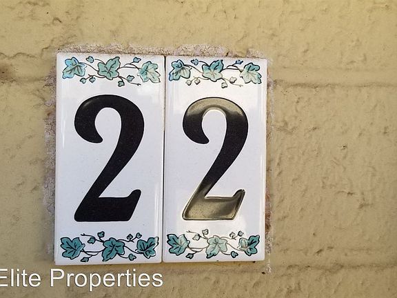 2nd image of 1533 W Missouri Ave APT 22