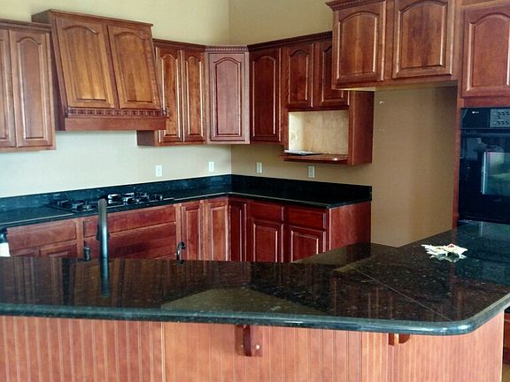 4th image of 1126 Oak Harbor Dr