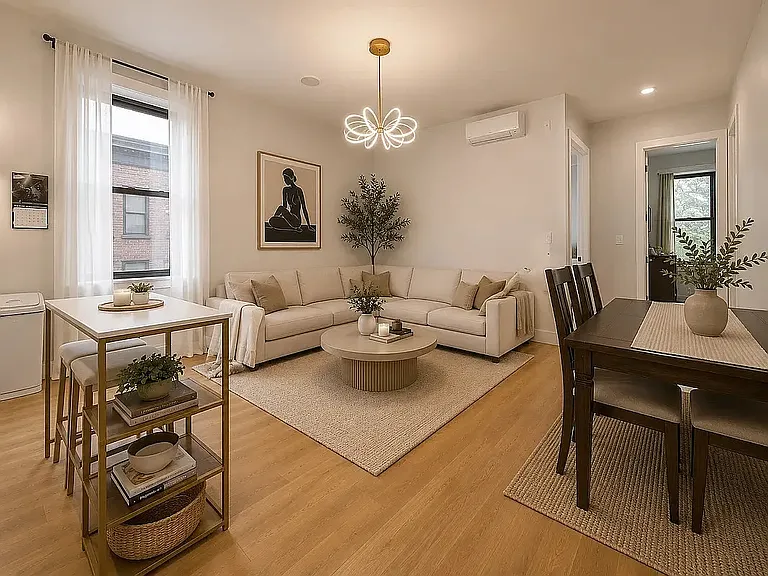 722 De Kalb Ave #1 — Photo 3