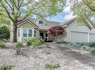 617 Barcelona Dr, Sonoma, CA 95476