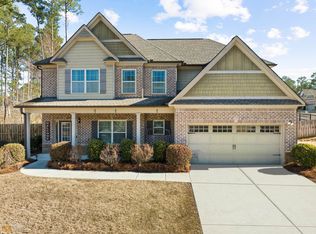 461 Copper Ridge Dr, Loganville, GA 30052
