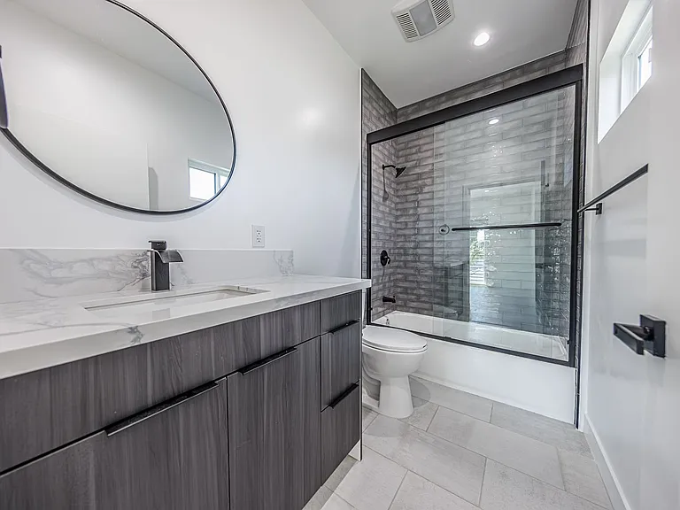 11311 Collins St — Photo 46