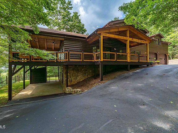 2nd image of 191 Bear Ridge Dr