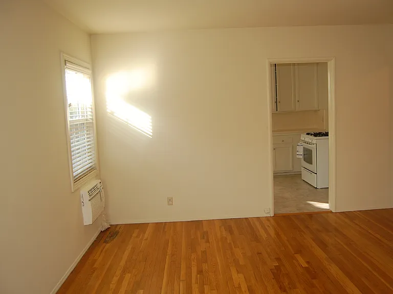3019 Community Ave — Photo 3