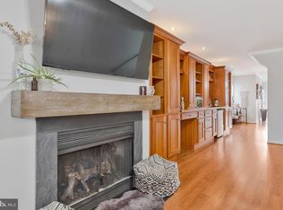 3939 7th St, North Beach, MD 20714