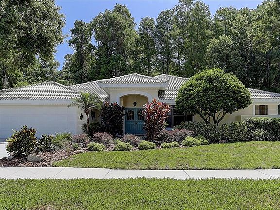 3rd image of 15505 Fentress Ct