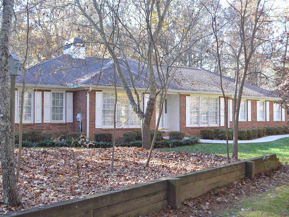 1st image of 684 Northridge Dr