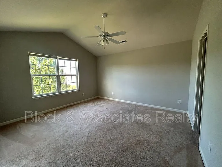 1895 Park Meadow Cir — Photo 6