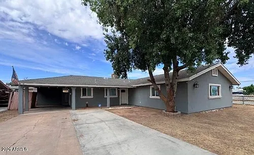 1152 E Dana Ave Photo 1