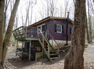 4A Sunrise Trl, Hawley, PA 18428