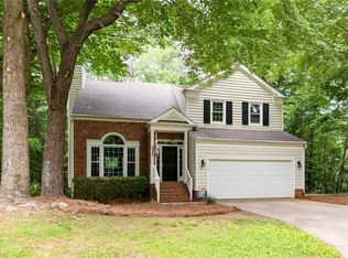 4911 Hickory Woods Dr, Greensboro, NC 27410