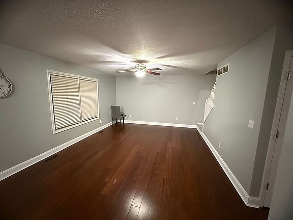 3rd image of 55775 Ringneck Dr