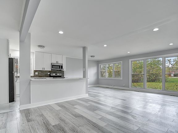 5th image of 4 Westwood Ct