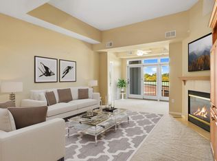 5275 Grandview Sq APT 3403, Edina, MN 55436