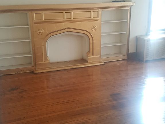 2nd image of 7707 S Bennett Ave #3rd