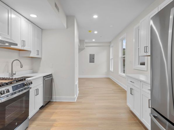 1546 Chapel St #5
