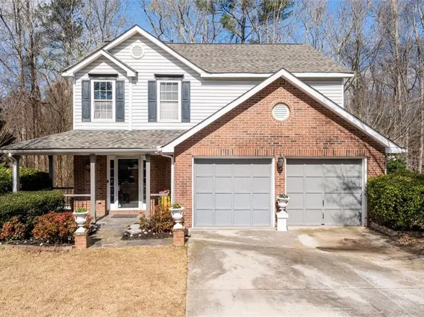 780 Walnut Creek Dr NW, Lilburn, GA 30047