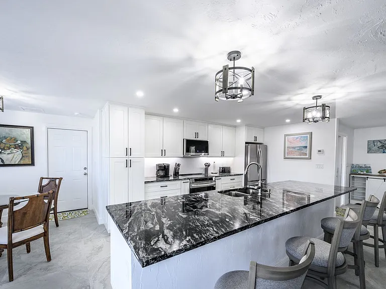 149 Crescent Dr — Photo 16