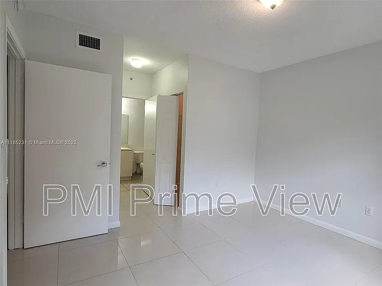 11060 SW 196th St #208 — Photo 17