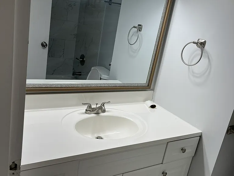 2205 Cardinal Ct — Photo 9