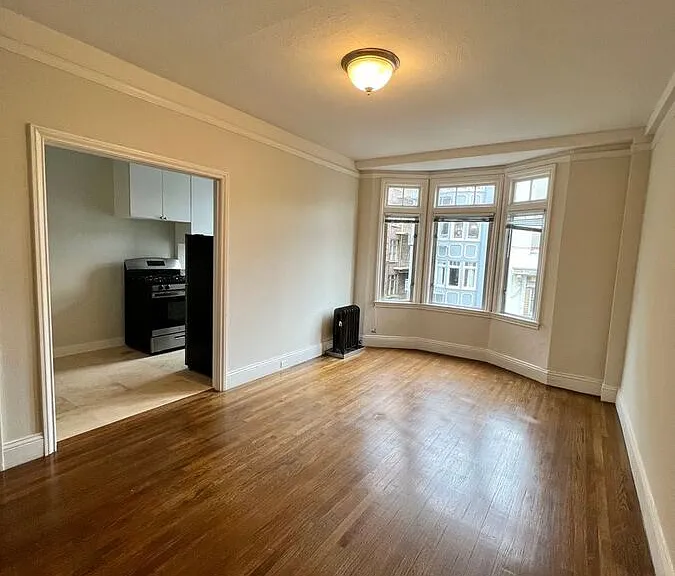 625 Leavenworth Street — Photo 2