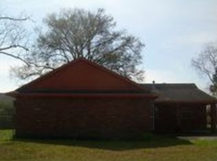 11398 Pamela Dr, Baton Rouge, LA 70815